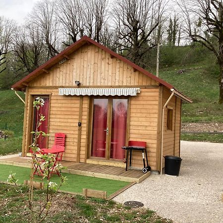 La P'Tite Maison Bois Du Herisson Menetrux-en-Joux エクステリア 写真